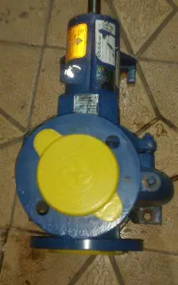 پمپ اب سرچاهی