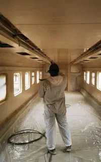 نقاش ماهر و نیمه ماهر مرتبط با خودرو