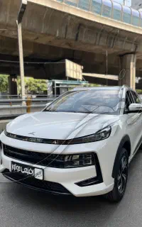 نمایندگی رسمی فروش کی ام سی SR6