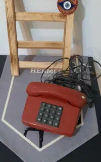 تلفن قدیمی