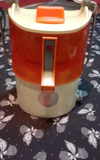 اسیاب و ابمیوه گیری