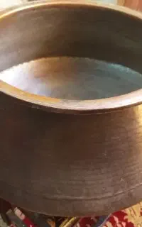 دیگ مسی قدیمی