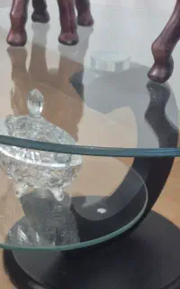 میز شیشه ای