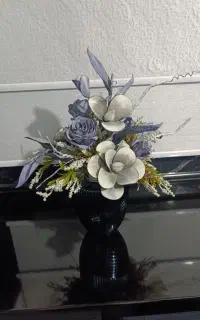 گل و گلدان مصنوعی
