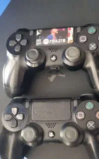 ps4 slim 1tb  کپی خور دو دسته