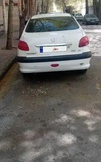 خودرو ۲۰۶sd