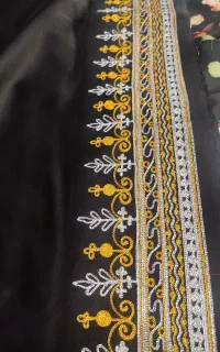 استاد کار گلدوزی هستم