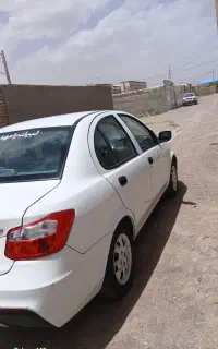 ساینا اس 402
