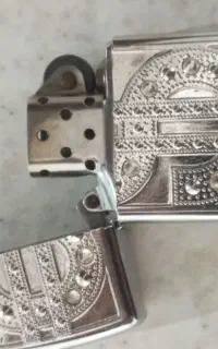 فندک بنزینی کاملا نو و نگینی