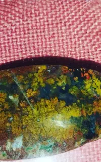 گوهر سنگ زیبا