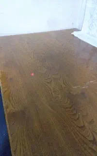 یک عدد میز دوازده نفره