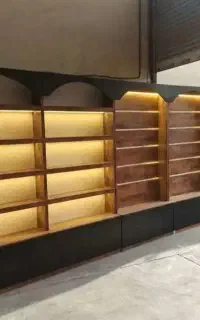 دکور داروخانه قفسه دخانیات ویترین میز سوپرمارکت