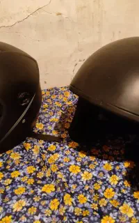 کلاه کاسکت مشکی