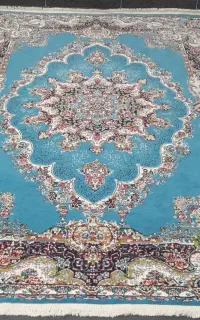 فرش 6 متری رنگ فیروزه ای در حد نو