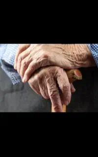 مراقب سالمند آقا هستم