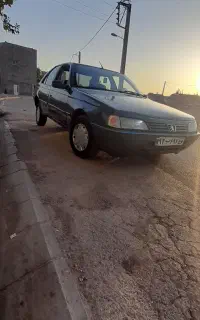 پژو۲۰۰۰