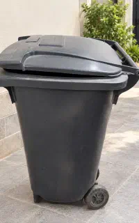 سطل زباله چرخدار
