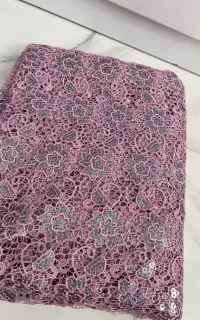 انواع پارچه در طرح ها و متراژ مختلف