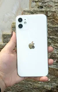 ایفون ۱۱نرمال