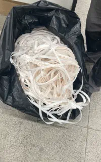 اسپان باند سفید و کاغذ تمیز