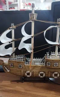 کشتی بادبانی چوبی