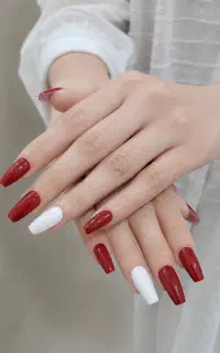تخفیف کاشت ناخن به مناسبت افتتاحیه