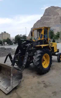 تراکتور بیل عقب شرکت زرین دشت