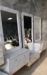 اینه و کنسول