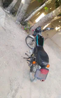 هندا ۱۲۵