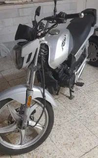 موتور سیکلت مدل ریما نقره ای