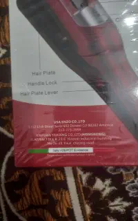 یک عدد حالت دهنده  مو اینزو و یک عدد هم مارک ROZIA