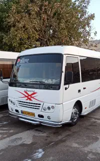 مینی بوس ایسوزو
