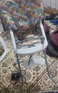 صندلی غذایی کودک