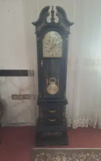 ساعت ایستاده