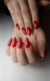 کاشت ناخن و آموزش تخصصی ناخن