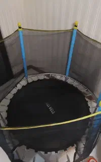 ترامبولین حفاظدار