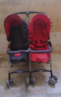 کالسکه دوقلوی برند خارجی