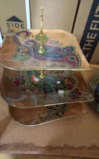 شیرینی خوری دوطبقه ومیوه خوری