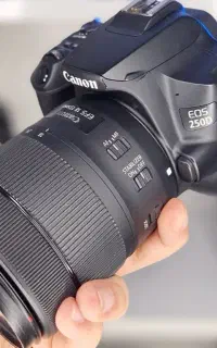 دوربین canon ۲۵۰d