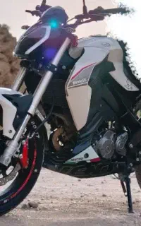 بنلی ۱۸۰ اس . Benelli 180S