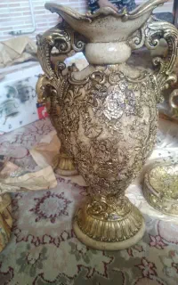 مجسمه و دکوری