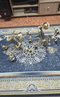 لوستر کلاسیک و سلطنتی