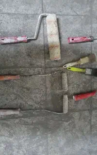 غلطک رنگ  و قلمو رنگ صفحه دو