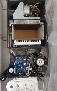 تعمیرات وسرویس انواع پکیج،آبگرمکن،بخاری،کولرآبی