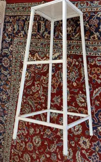 چهارپایه آشپزخونه