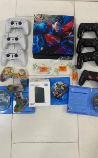 دستگاه ps4 کپیخور و هارد اکسترنال ۴ترا با بازی