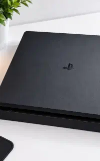 Ps4 slim 1tra درحد نو