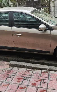 رنو فلوئنس دنده  ۲۰۱۷