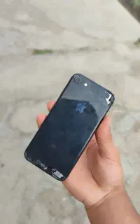 ایفون ۸
