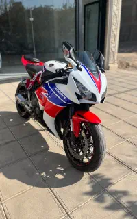 CBR 1000
